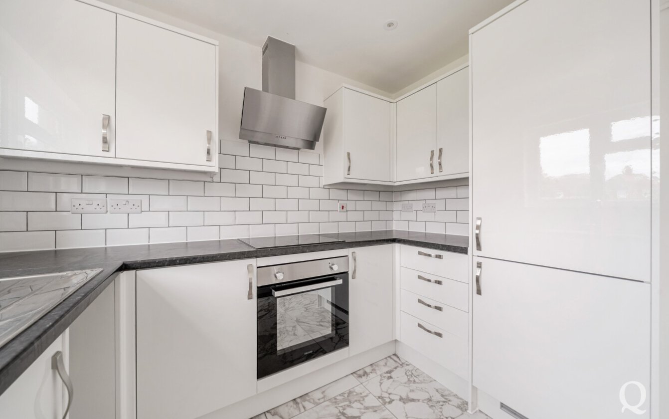 Middletune Avenue, Sittingbourne, Kent, ME10, 9977, image-3 - Quealy & Co