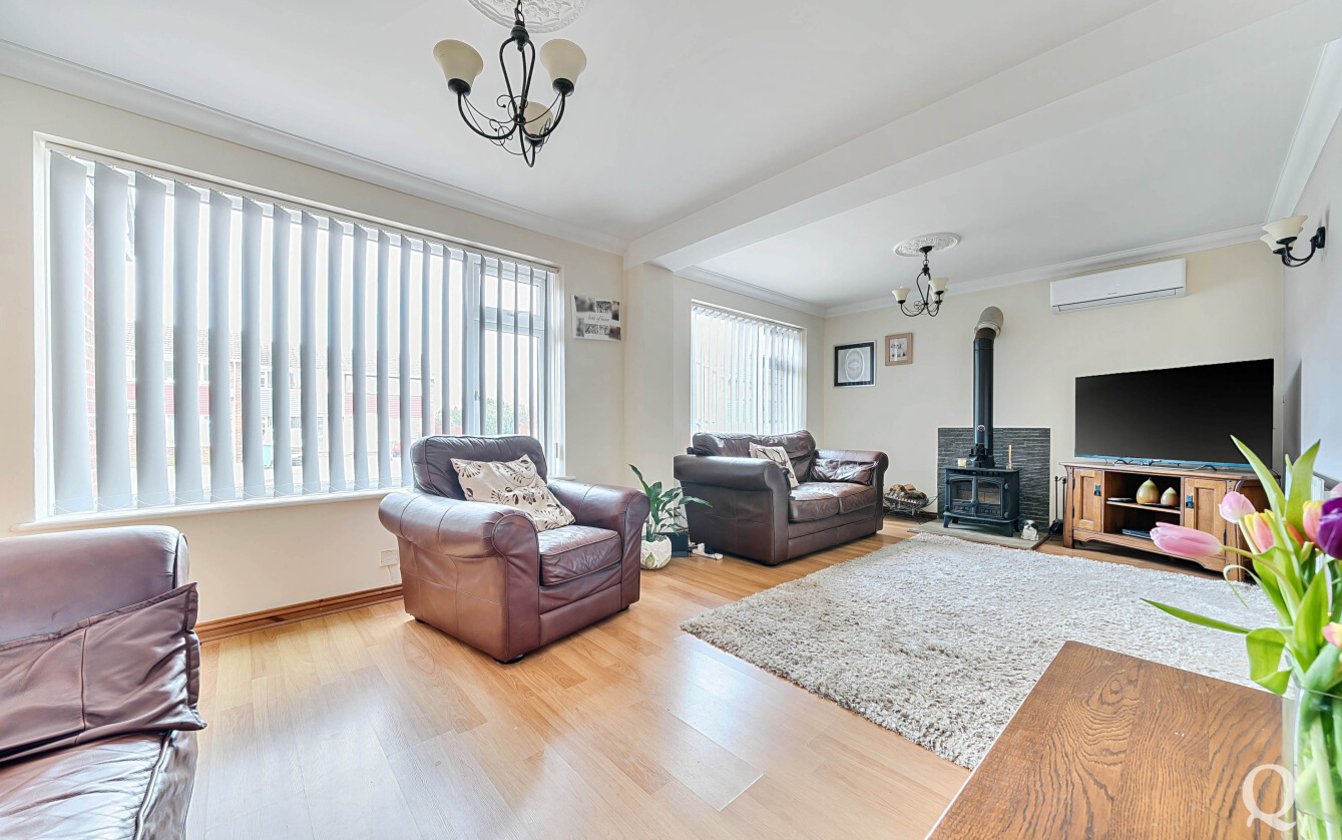 Gladstone Drive, Sittingbourne, Kent, ME10, 9986, image-2 - Quealy & Co