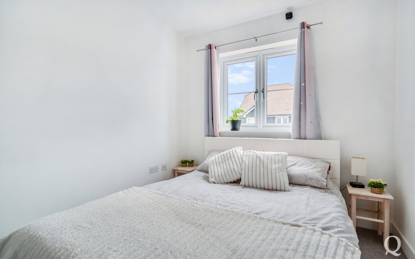 Debnam Grove, Sittingbourne, Kent, ME10, 9998, image-14 - Quealy & Co