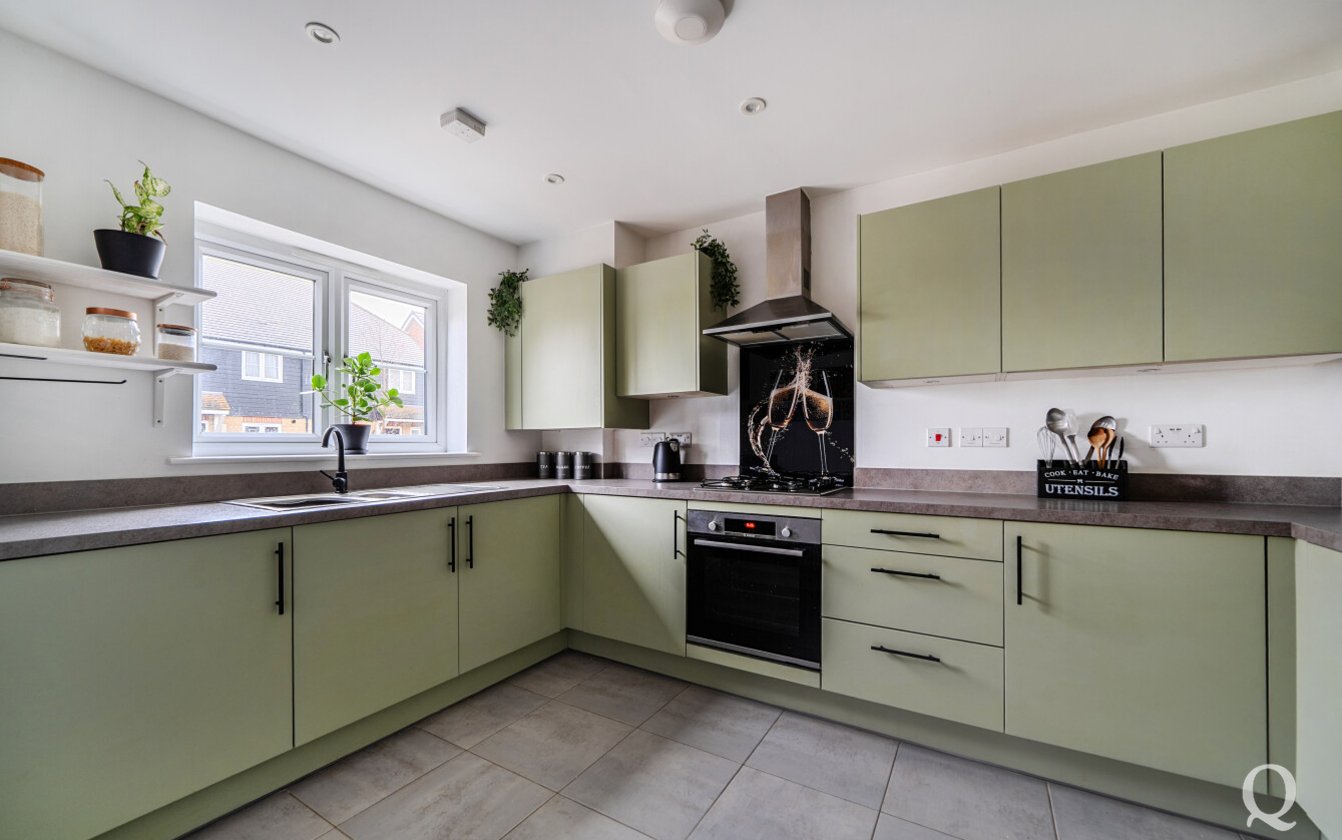 Debnam Grove, Sittingbourne, Kent, ME10, 9998, image-2 - Quealy & Co