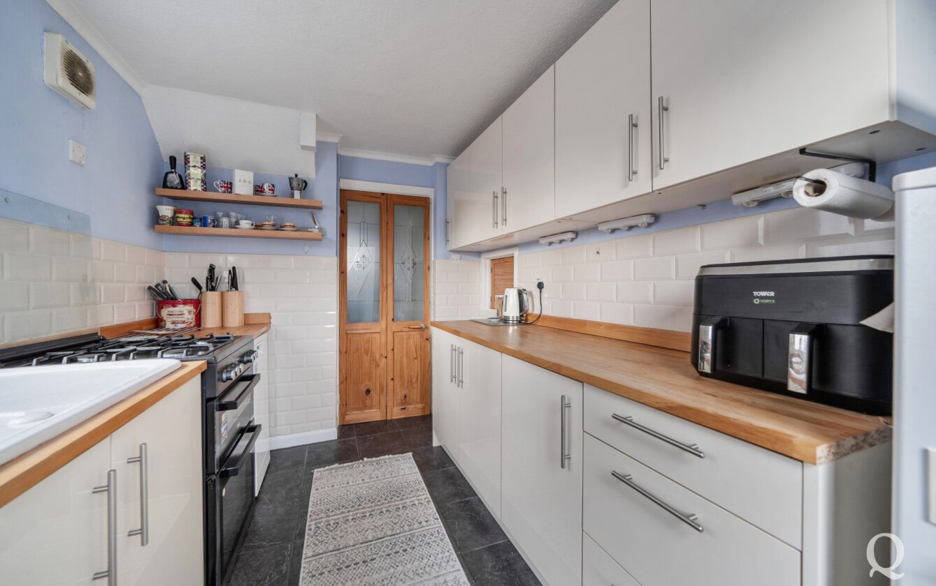 Adelaide Drive, Sittingbourne, Kent, ME10, 9999, image-2 - Quealy & Co