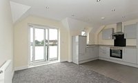 London Road, Sittingbourne, Kent, ME10, 17409 - Quealy & Co