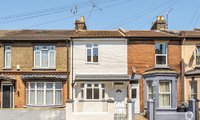 Gordon Road, Gillingham, Kent, ME7, 17653 - Quealy & Co