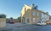 3 Pear Tree Court, Connaught Road, Sittingbourne, Kent, ME10, 3923 - Quealy & Co