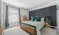 London Road, Teynham, Sittingbourne, Kent, ME9, 6054 - Quealy & Co