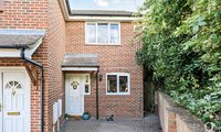 Middletune Avenue, Sittingbourne, Kent, ME10, 7162 - Quealy & Co