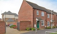 East Hall Walk, Sittingbourne, ME10, 756 - Quealy & Co