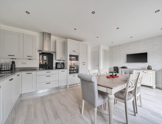 Quadrille Avenue, Sittingbourne, Kent, ME10, 10020 - Quealy & Co