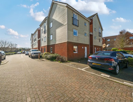 Onyx Drive, Sittingbourne, ME10, 10240 - Quealy & Co