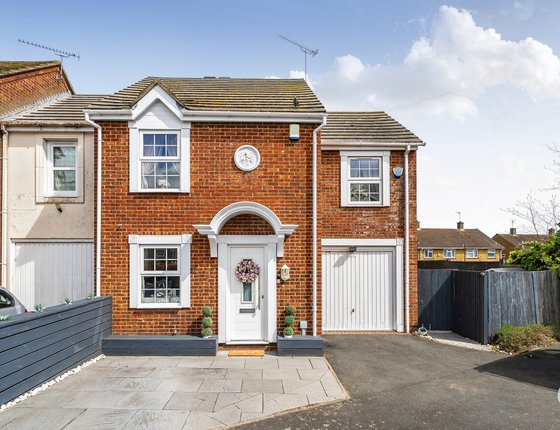 Wadham Place, Sittingbourne, Kent, ME10, 10349 - Quealy & Co