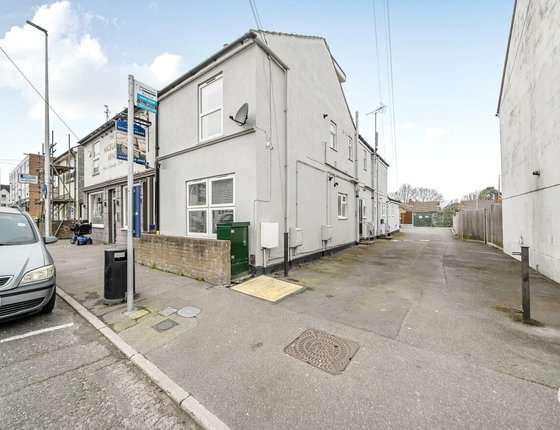 Station Road, Rainham, Gillingham, Kent, ME8, 10382 - Quealy & Co