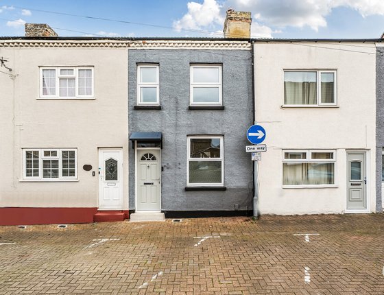 Gibson Street, Sittingbourne, Kent, ME10, 10431 - Quealy & Co