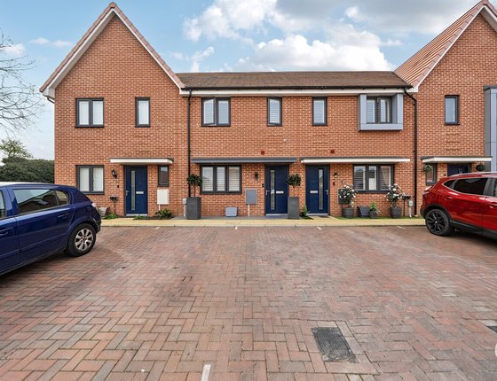 Eastwood Chase, Rainham, Gillingham, ME8, 10434 - Quealy & Co