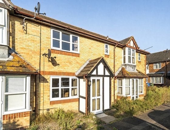 Todd Crescent, Kemsley, Sittingbourne, Kent, ME10, 10445 - Quealy & Co