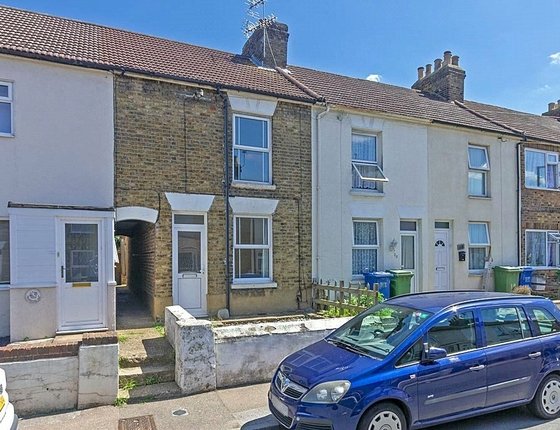 Goodnestone Road, Sittingbourne, Kent, ME10, 10449 - Quealy & Co