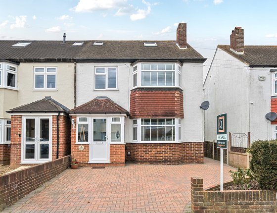 Windyridge, Darland, Gilligham, Kent, ME7, 10580 - Quealy & Co