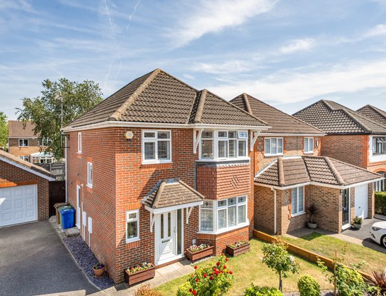 Galena Close, Sittingbourne, Kent, ME10, 10664 - Quealy & Co