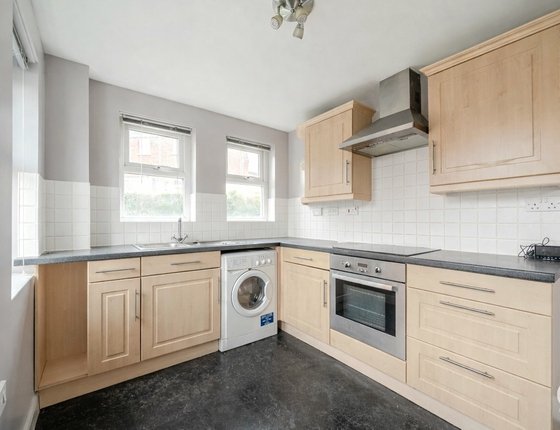 Amethyst Drive, Sittingbourne, Kent, ME10, 10703 - Quealy & Co
