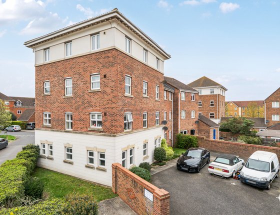 Amethyst Drive, Sittingbourne, Kent, ME10, 10703 - Quealy & Co