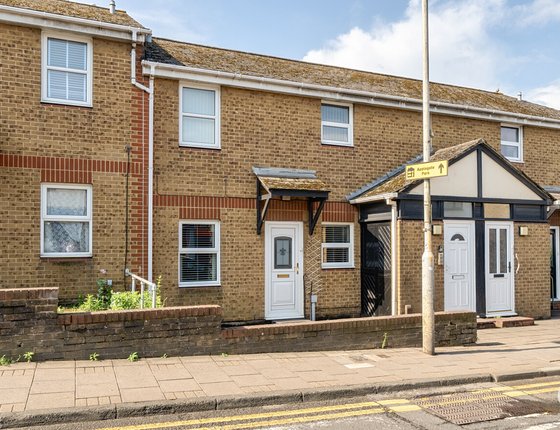 Cloisters, West Street, Sittingbourne, ME10, 10729 - Quealy & Co