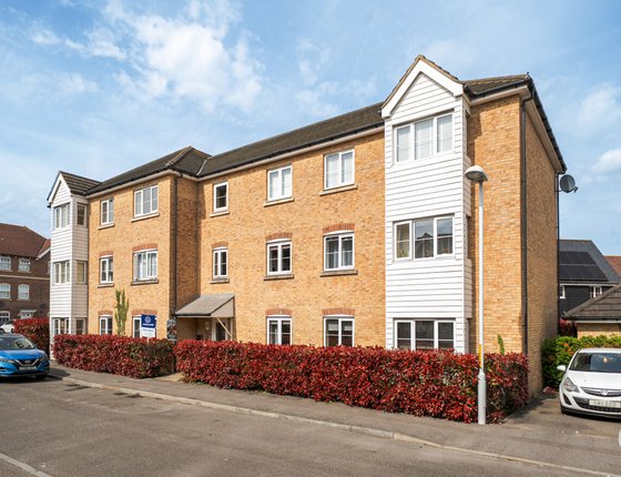 Easton Drive, Sittingbourne, Kent, ME10, 10751 - Quealy & Co