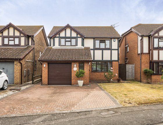 Clerke Drive, Kemsley, Sittingbourne, Kent, ME10, 11013 - Quealy & Co