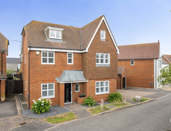 Cormorant Road, Iwade, Sittingbourne, Kent, ME9, 11025 - Quealy & Co