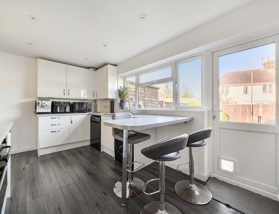 Dyngley Close, Sittingbourne, Kent, ME10, 11237 - Quealy & Co