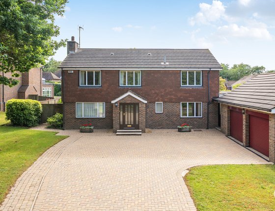 The Vallance, Lynsted, Sittingbourne, Kent, ME9, 11250 - Quealy & Co