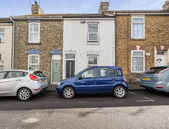 Epps Road, Sittingbourne, Kent, ME10, 11399 - Quealy & Co
