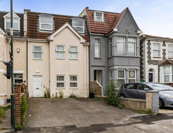 Napier Road, Gillingham, Kent, ME7, 11422 - Quealy & Co