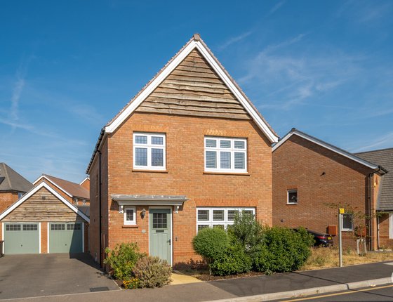 Tylden Gardens, Sittingbourne, Kent, ME10, 11463 - Quealy & Co