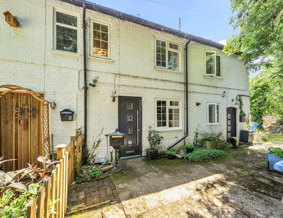 Chequers Hill, Doddington, Sittingbourne, Kent, ME9, 11511 - Quealy & Co