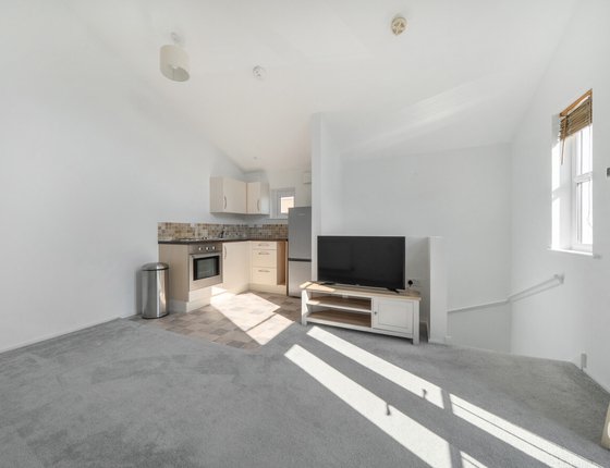 Onyx Drive, Sittingbourne, Kent, ME10, 17682 - Quealy & Co
