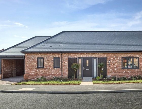 Farriers Green, London Road, Gillingham, Kent, ME8, 18024 - Quealy & Co