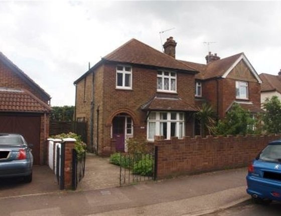 Chalkwell Road, Sittingbourne, Kent, ME10, 3406 - Quealy & Co