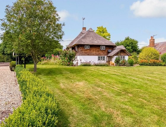 Cellar Hill, Lynsted, Sittingbourne, Kent, ME9, 3509 - Quealy & Co