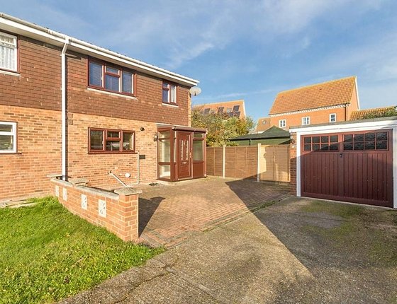 Evergreen Close, Iwade, Sittingbourne, Kent, ME9, 3721 - Quealy & Co