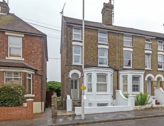 Park Road, Sittingbourne, Kent, ME10, 4483 - Quealy & Co