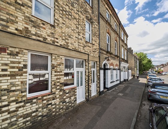High Street, Snodland, ME6, 4600 - Quealy & Co