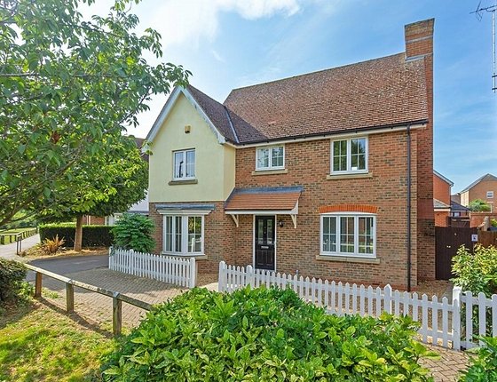 Meadowsweet Walk, Sittingbourne, Kent, ME10, 5151 - Quealy & Co
