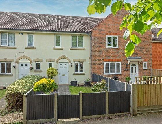 Jacinth Drive, Sittingbourne, Kent, ME10, 5187 - Quealy & Co