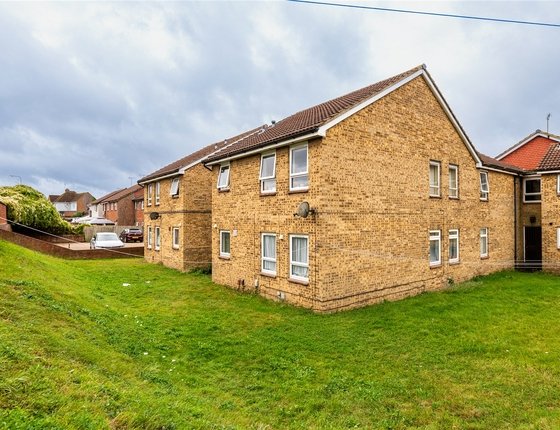 Whimbrel Close, Sittingbourne, Kent, ME10, 5377 - Quealy & Co
