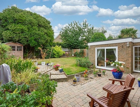 Doubleday Drive, Bapchild, Sittingbourne, Kent, ME9, 5388 - Quealy & Co