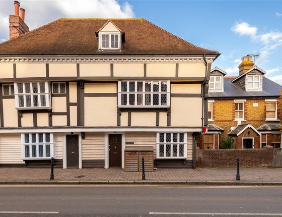 High Street, Newington, ME9, 5463 - Quealy & Co