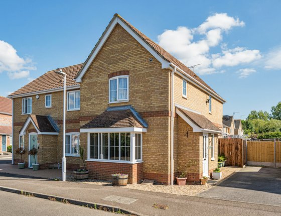 Yeates Drive, Kemsley, Sittingbourne, Kent, ME10, 5489 - Quealy & Co