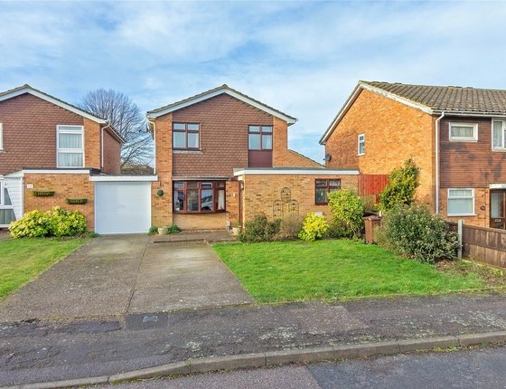Peregrine Drive, Sittingbourne, Kent, ME10, 5558 - Quealy & Co