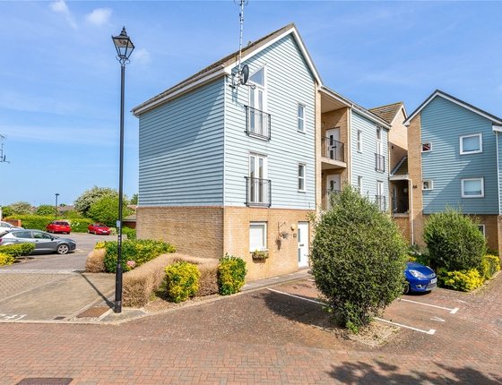 Onyx Drive, Sittingbourne, Swale, ME10, 5748 - Quealy & Co