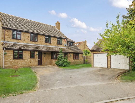 Lapwing Drive, Lower Halstow, Sittingbourne, ME9, 5799 - Quealy & Co