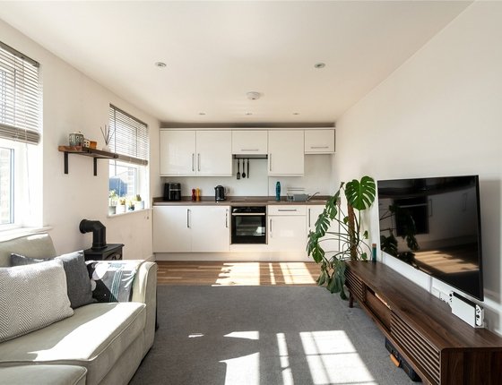 Park Road, Sittingbourne, Kent, ME10, 5821 - Quealy & Co